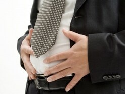 下っ腹が張って苦しい…ガス腹は腰トントンで解消！