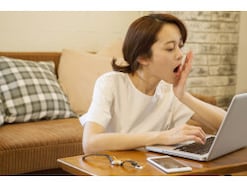 睡眠不足はダイエットの敵！ 太らないための眠り方