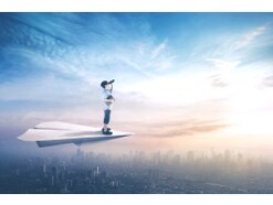 2030年の日本では年収150万円が普通に？未来予測