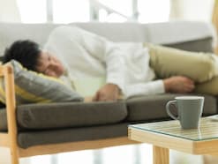 「寝正月」は幸福のもと・早起きは“貧乏”のもと!? 元日は“朝寝坊”してゴロゴロ過ごして縁起かつぎ！