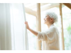 73歳・月の老齢年金8万974円女性「おひとり様に満足している」と語るシニアの暮らし・仕事・楽しみ方