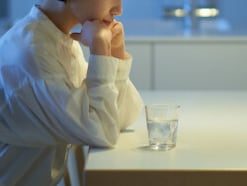 いつまで続ければいいの？ 1人で父親の介護を担い心身ともにボロボロ…周囲からの「頑張って」がつらい