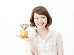 500万円をネット銀行とゆうちょ銀行の定期預金に預けたら？受取利息は最大で3.7倍の差？