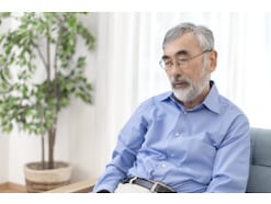 老後の生活費月15万円「年金が足りても独りは寂しい」 75歳男性が語る現役時代の後悔