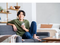 暴落で目減りしても「毎月の積み立てが楽しみ」27歳・年収600万円男性が語るS&P500への投資