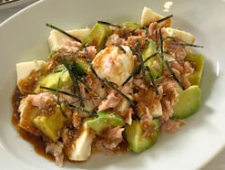 「やみつきになる」シーチキン食堂が教える簡単「アボカド豆腐サラダ」にSNSユーザーから称賛の声