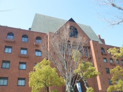 関西エリアの高校生が「志願したい大学」ランキング！2位「近畿大学」、1位は？【2025年最新】