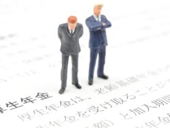 65歳からの年収は420万円です。68歳まで厚生年金を払いつつ働いた場合、年金はどれくらい増えますか