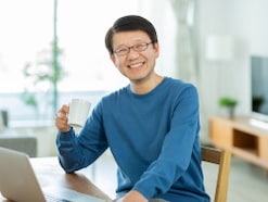 「定年後、貯金は減る一方だった」63歳で積立投資に目覚めた男性の2年後の資産状況