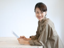 ゆうちょ銀行の定期貯金、10万円・100万円を預けると利息はいくら違う？