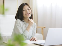 老後破産につながりやすい? やりがちな3大NG習慣と口ぐせ