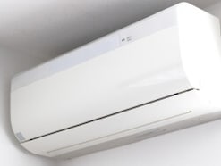 暖房代を節約した“冬の代償”は大きかった…38歳女性が「一番つらかったです」と後悔するワケ