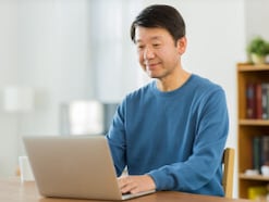 ゆうちょ銀行の定期預金に800万円「現金があるから投資できる」45歳男性の資産配分