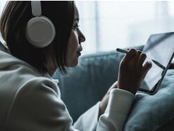 「優待でペイントツールが無料に」推し活の幅が広がった29歳女性の株主優待体験