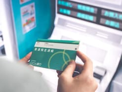 年金世代でも「大学生の子どもに月17万円かかる」64歳男性の家計