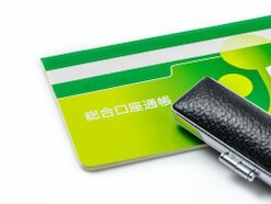 24歳・貯金350万円「ゆうちょの定期は安心。だけど…」現金9割女性の迷い