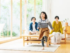 「広い家で過ごせるようになった」世帯年収700万円・30歳女性が子育て優先で“真っ先に”削った支出