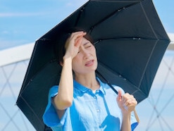 イライラ・無気力・眠れないのは「夏季うつ」？ 猛暑が原因のメンタル不調と今日からできる3つの防衛術