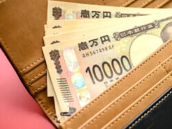 【金運アップ】1日の終わりにやるといい? 洗って干す? 金運が活性化する「お札」の扱い方5つ!