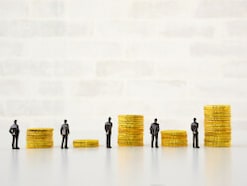 20代の「平均貯蓄額」はいくら? 二人以上世帯・単身世帯別に紹介