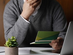 年金月7万608円で赤字「マンションがあれば少ない年金でも暮らせると思っていた」67歳男性の単身老後