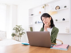 定期預金に1450万円「こっちが満期になったら次はどこに預けると決めている」57歳女性の預け替え