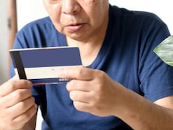 「生涯現役=働き続ける」ではない……高齢期にただの「ケチ老人」で終わらないお金の使い方