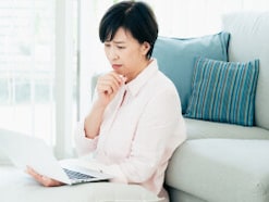 労働収入8万円「病気で仕事減。国保と介護保険料が前年の半分になった」51歳女性の非課税生活