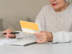 夫婦の年金月29万円「老後は何らか大きな出費がある。孫には年40万円くらい」74歳女性の家計