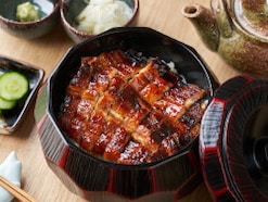 「半年ごとに4000円分。家族には内緒で自分へのご褒美うなぎ」38歳男性の外食系株主優待