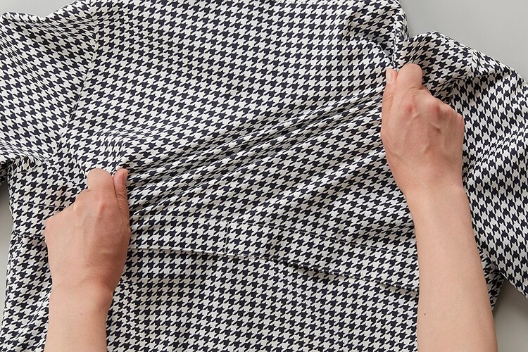 ストレッチがきいたレインウェア