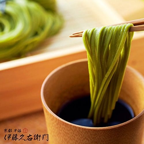 抹茶｜色や香りも大切！贈答用なら、京都の宇治抹茶など高品質の抹茶が◎