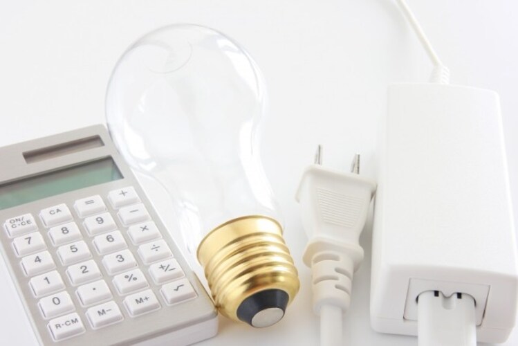 電気代|1ヶ月あたり約2300~3700円
