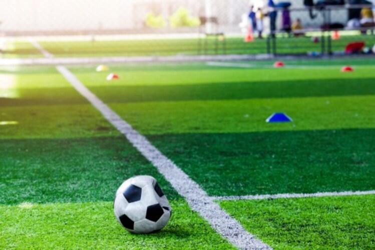 サッカーボールおすすめ人気ランキング14選 選び方と適切なサイズは Best One ベストワン