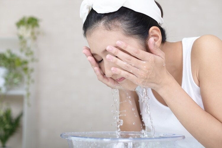 毛穴吸引器の使い方