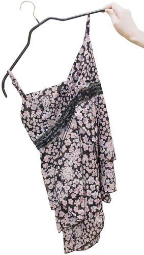 滑り止め加工や溝がついていると使い勝手○