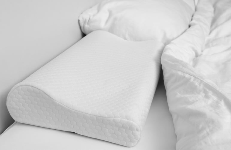 高反発枕とは？低反発枕との違いを解説！