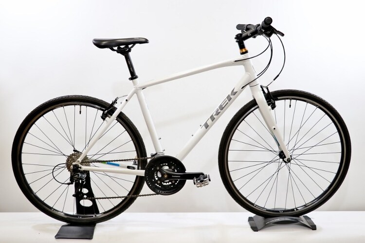 6、TREK(トレック)
