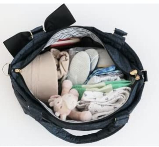 荷物が出し入れしやすいよう間口が大きいものを