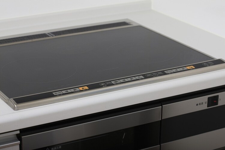 対応熱源|IH対応のほか、電子レンジで使えるものも