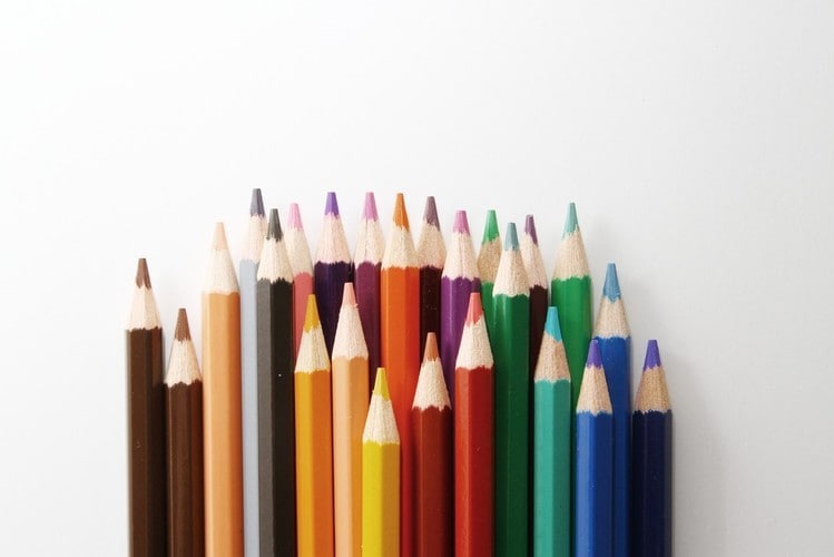 ■プラバンに色鉛筆を使う方法