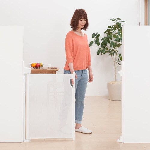 階段状で便利に使える巻き取りタイプも