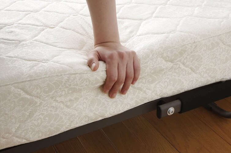 ・硬めが好みの方は「ボンネルコイルマットレス」