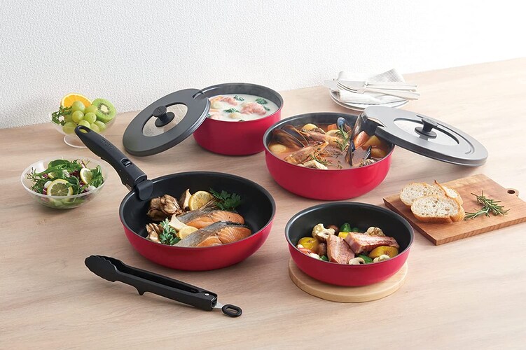 セット品|取っ手が取れるタイプは重ねて収納しやすい