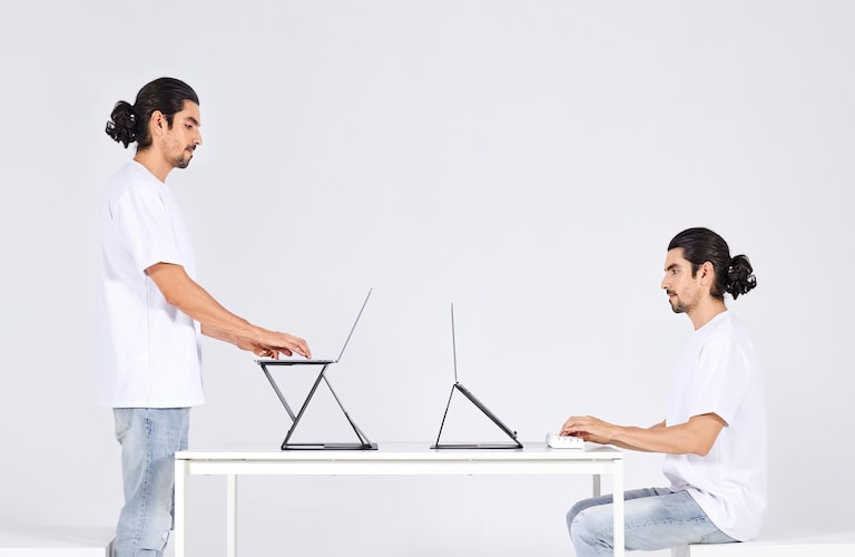 https://www.moftjapan.com/products/moft-z-sit-stand-desk