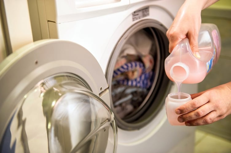 ドラム式洗濯機で洗剤を使う際の注意点