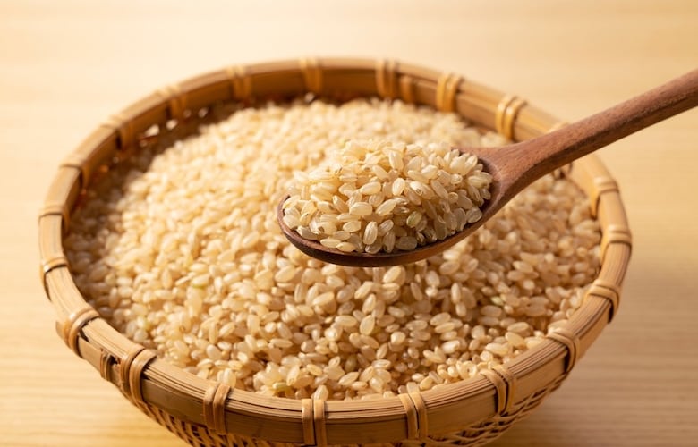 無洗米や玄米もおいしく仕上げたい方には「炊き分け機能」