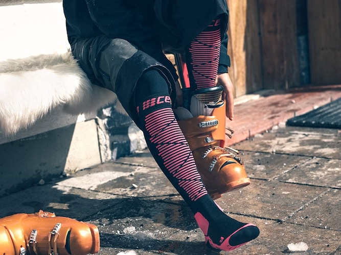 スキー・スノボ用靴下の役割と効果