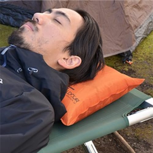 キャンプ用枕の必要性とは？
