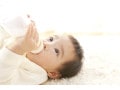 調乳の方法とは？湯冷まし、温度調節などミルク作りのポイント